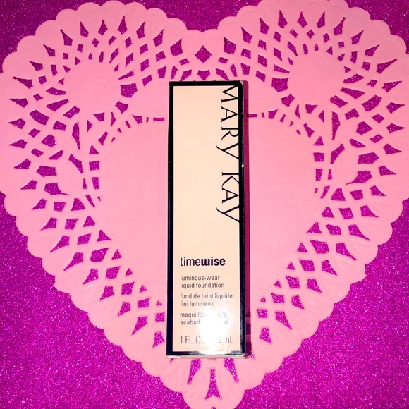 Mary Kay timewise luminous wear liquid foundation